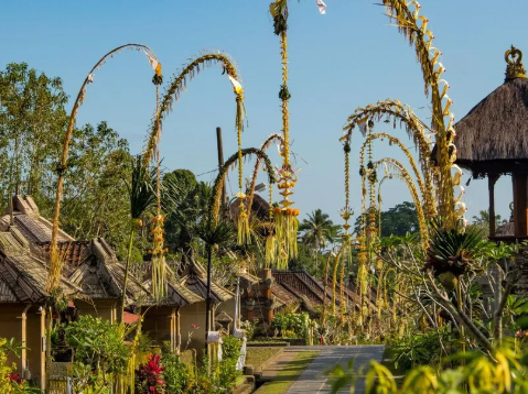 Mengenal Tradisi Unik di Bali yang Memesona - Indonesia Travel
